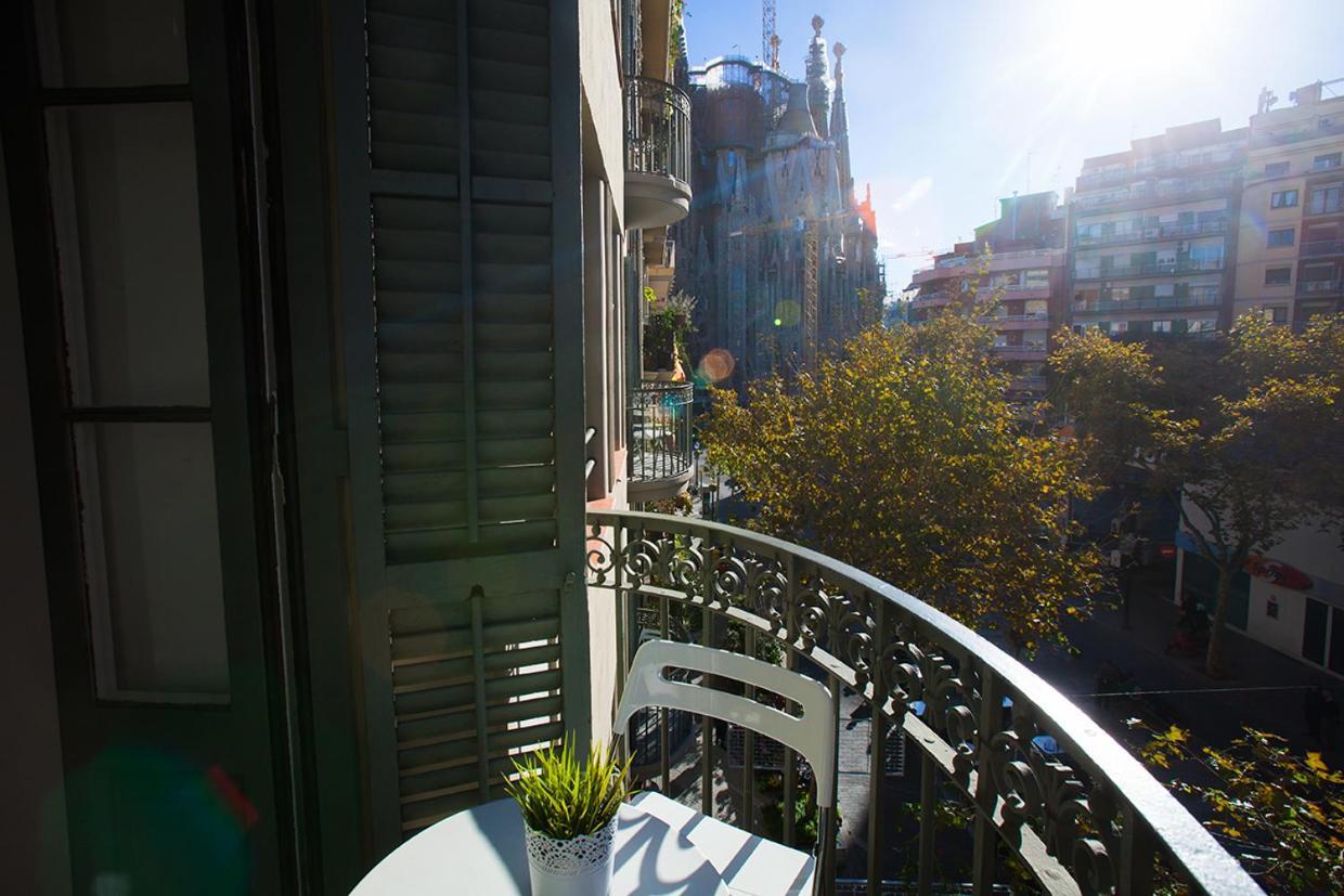 Gaudi Sagrada Familia *